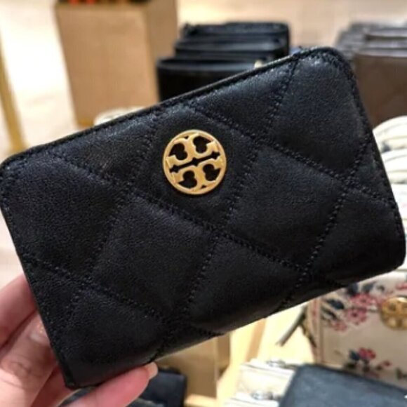 NWT! New! Tory Burch Willa Medium Wallet -Leather -Black